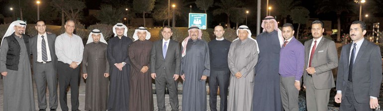  مسؤولو بيتك وهوندا على هامش اللقاء﻿