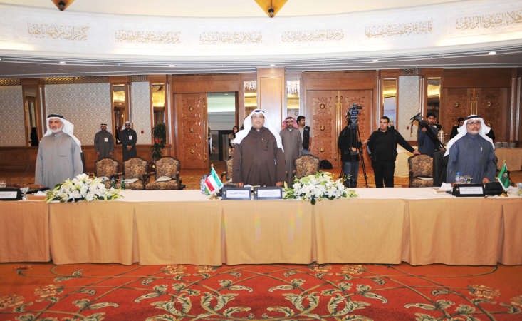 دعادل الوقيان متوسطا دعبدالله سهر وجمال الخميس هاني العبد الله 