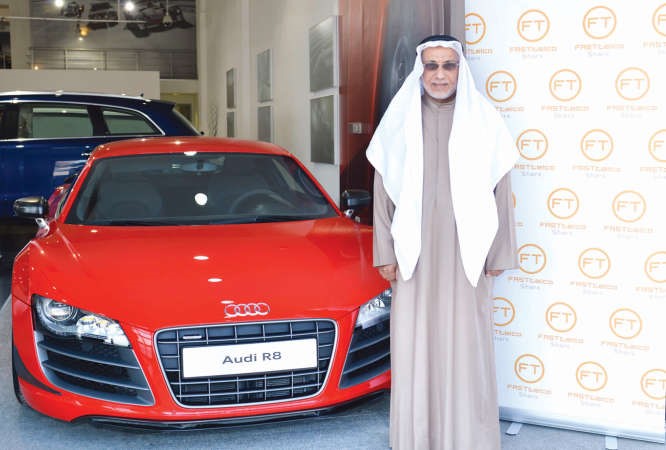 الفائز يتسلم الجائزة سيارة AUDI R8 GT﻿