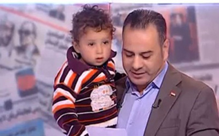 بالفيديو.. طفل عمره سنتين متهم بالتحرش بأنثى