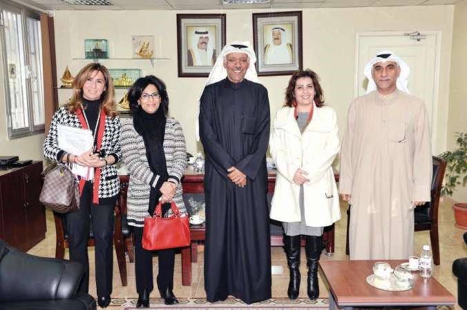  امال الساير خلال لقائها عبدالله البصري مدير التعليم الخاص