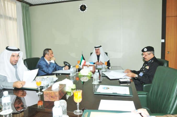 عبدالمحسن المطيري مترئسا الاجتماع 