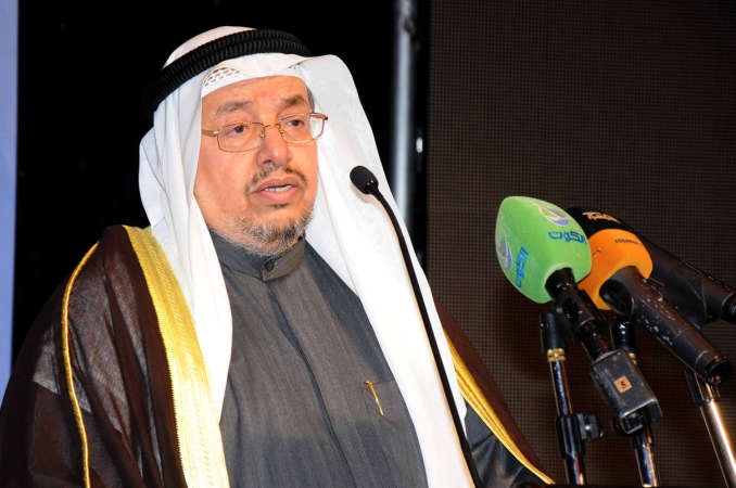 دعادل الفلاح متحدثا 	محمد خلوصي﻿