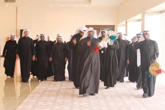 احدى الفرق الشعبية﻿