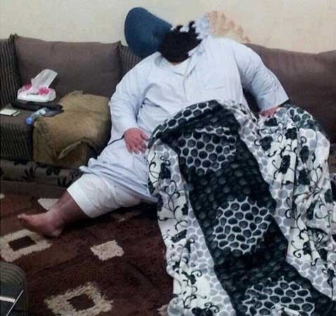 صورة: فايز المالكي ينشر معاناة جاره الصحية ذي الـ250 كيلو