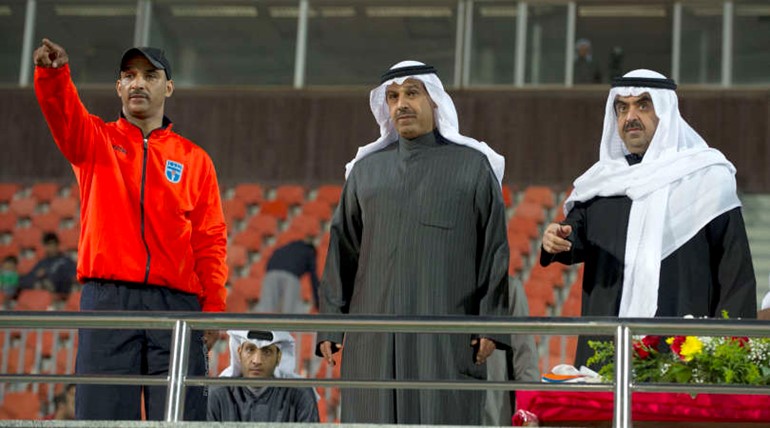 الشيخ خالد البدر مع د حمود فليطح واللاعب المعتزل خالد الشمري 