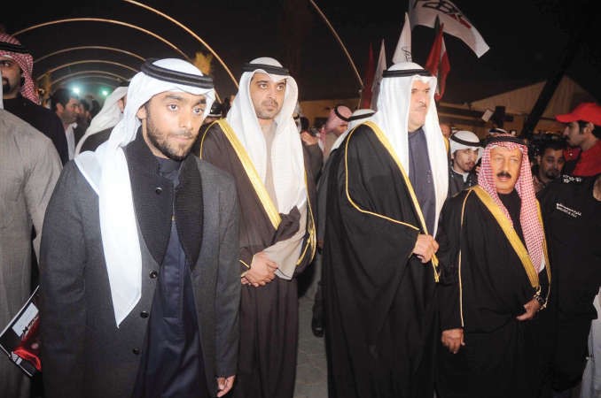 رئيس فريق كويتي وافتخر ضاري الوزان مرحبا بالشيخ سلمان الحمود والشيخ محمد العبدالله وجواد بوخمسين 	اسامة ابوعطية﻿