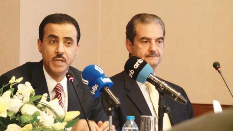 د عبدالله الضلعان يتحدث بحضور د ايهاب عطية