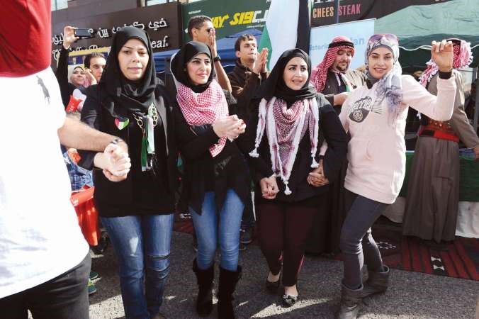 فرح بالاعياد الوطنية