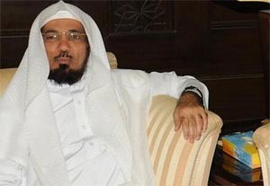سلمان العودة يستنكر وضع صورته مع أطفاله بحلقة الشريان ويحيل القضية للقضاء