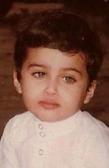 شاهد ..تومي عمران ينعى جدته بكلمات مؤثرة وينشر صورتها ويكشف أصلها