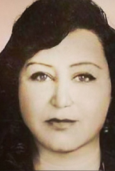 شاهد ..تومي عمران ينعى جدته بكلمات مؤثرة وينشر صورتها ويكشف أصلها