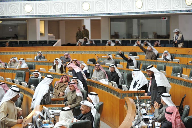 النواب والوزراء خلال الجلسة