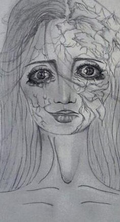 صورة : طالبة سعودية مبتورة اليدين وترسم بقدميها تبهر الجميع بدقة وروعة لوحاتها