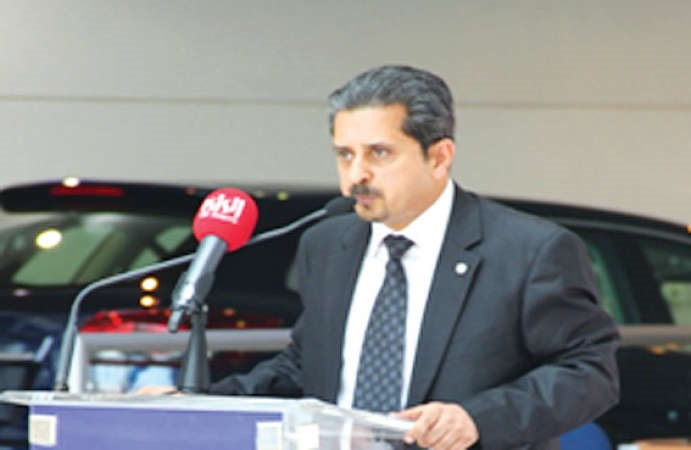  اشيش تاندون