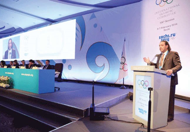 رئيس المجلس الاولمبي الاسيوي ورئيس لجنة التضامن الاولمبي الشيخ احمد الفهد يلقي كلمته