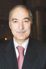  عباس هاشم