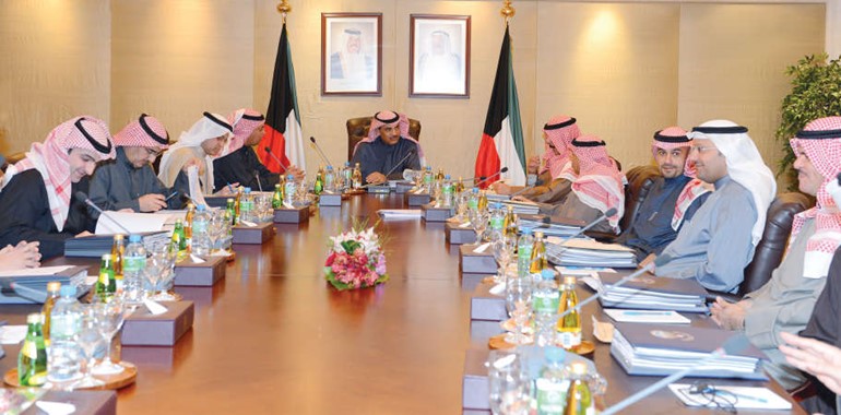 الشيخ صباح الخالد مترئسا اجتماع مجلس الوزراء﻿