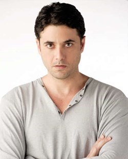 احمد عز