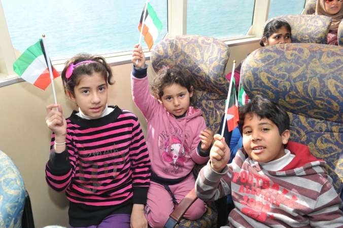 اطفال يعبرون عن فرحتهم متين غوزال