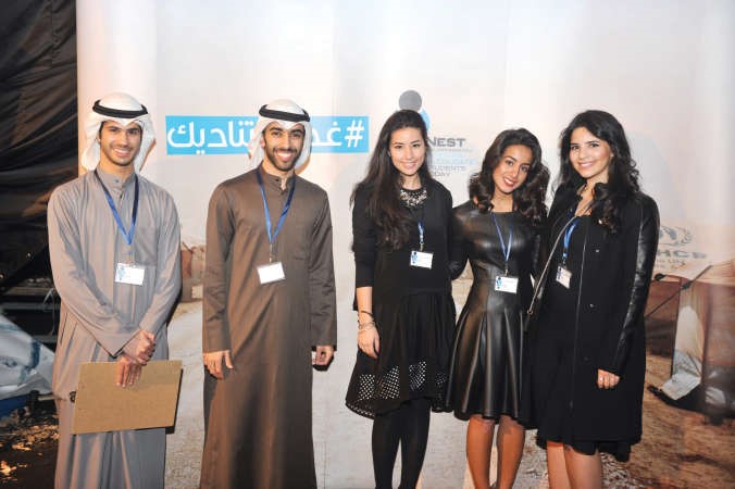 نورة الصباح ومنيرة الملا ونزهة خورشيد وسعود الزامل وعبدالعزيز البدر﻿