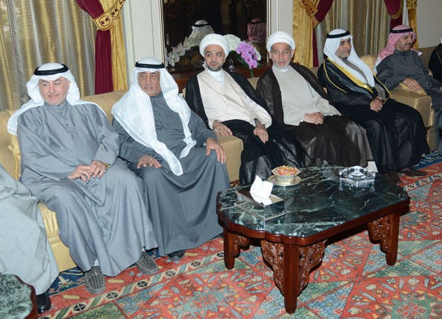 جانب من الحضور في مادبة الغداء﻿