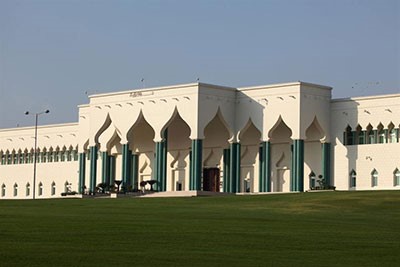 بالصور.. كيف تغيرت قطر بشكل جذري على مدار 40 عاما