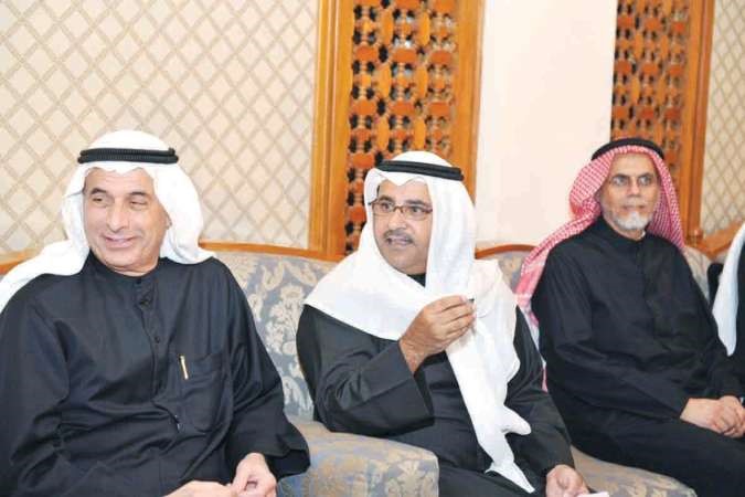 محمد عبداللطيف الشايعومحمد عبدالعزيز الشايع وعبدالله عبداللطيف الشايع