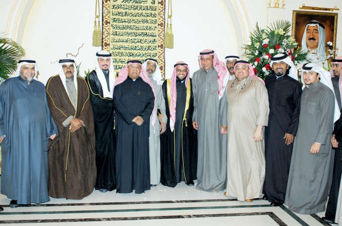 اللواء مفيصل الجزاف وسليمان الموسى وناصر الجاسم يباركون
