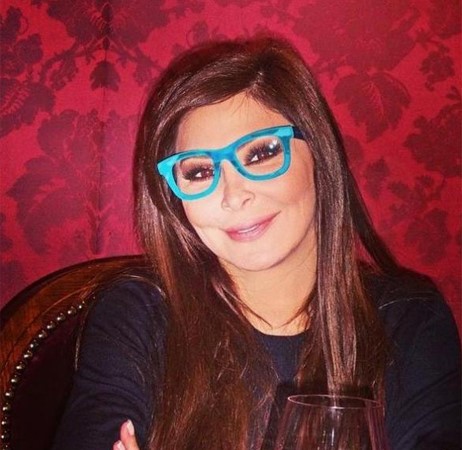 بالصور.. إليسا تسافر إلى ميلانو وتعترف: أنا سرقت!.. ونظاراتها الجديدة تلفت الانظار