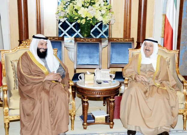 صاحب السمو الامير الشيخ صباح الاحمد مستقبلا رئيس مجلس الامة بالانابة سعود الحريجي ﻿