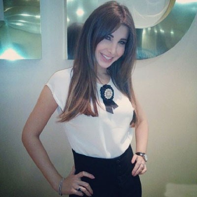 بالصور.. شاهد : نانسي عجرم في إطلالة راقية ومُلفتة في قطر