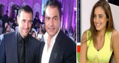بالفيديو.. كاظم وعاصي يغازلان مذيعة The Voice