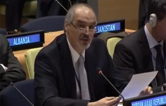 بالفيديو.. مندوب السعودية بالأمم المتحدة يصحح للمندوب السوري بيتاً شعرياً أخطأ فيه