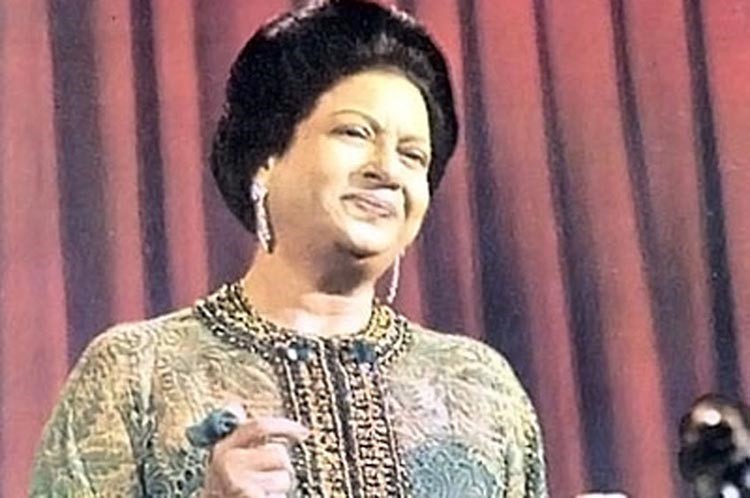 بالفيديو.. القرآن بأصوات عبدالوهاب والساهر والجسمي 