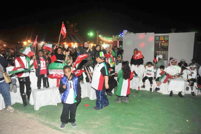  جانب من الاحتفالات الوطنية في المخيم الربيعي الثاني لرئيس مجلس الامة
﻿