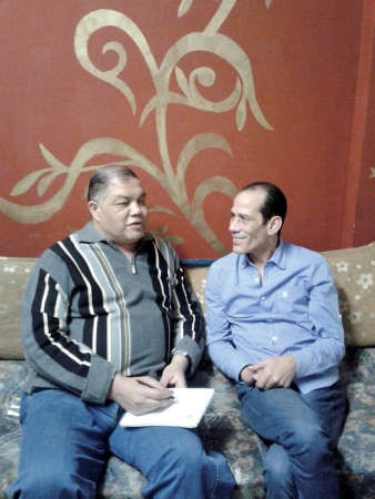 عزب في حديثه مع الزميل محمد صلاح 