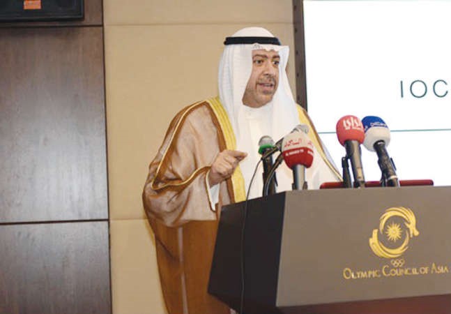 رئيس انوك الشيخ احمد الفهد ﻿