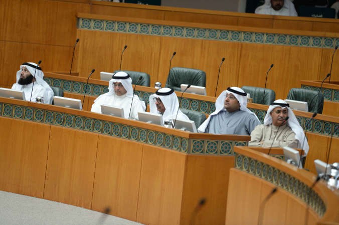 دعبدالمحسن المدعج ودعلي العبيدي وحمد سيف واحمد المليفي ودنايف العجمي﻿