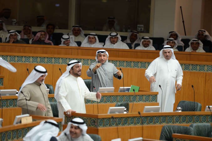 فيصل الشايع ودعبدالحميد دشتي وديوسف الزلزلة وصالح عاشور﻿