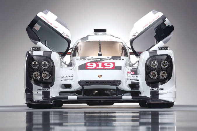 بورشه «919» و«911» تنافسان البطولات العالمية للسيارات الرياضية