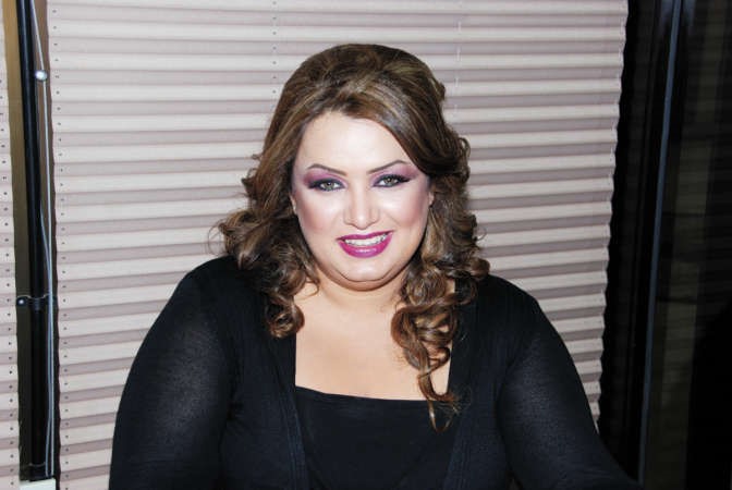 منى شداد ﻿
