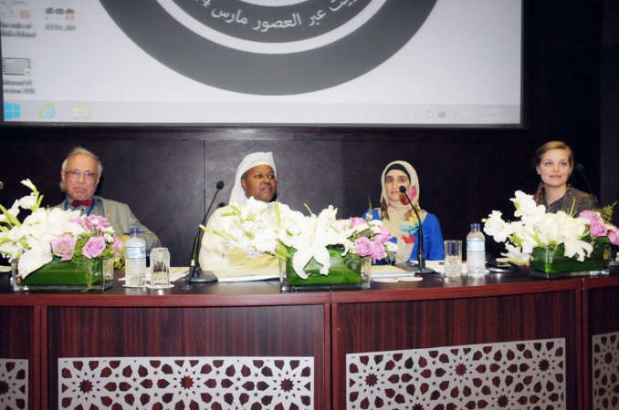  المشاركون في ندوة الكويت عبر العصور
