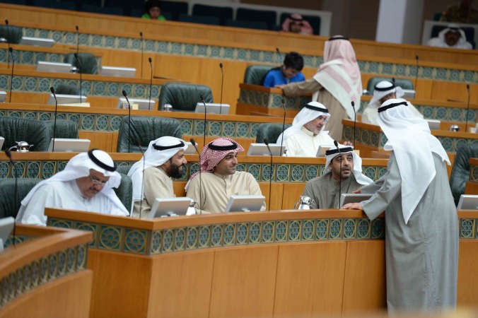 دعبدالمحسن الدعيج والشيخ محمد العبدالله وياسر ابل ودعلي العمير وعيسى الكندري