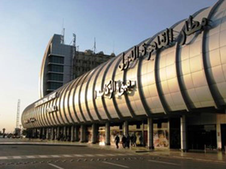 انتهاء أزمة الناشطات السياسيات بمطار القاهرة