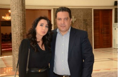 بالصور.. النجوم في عزاء والدة نضال الأحمديّة