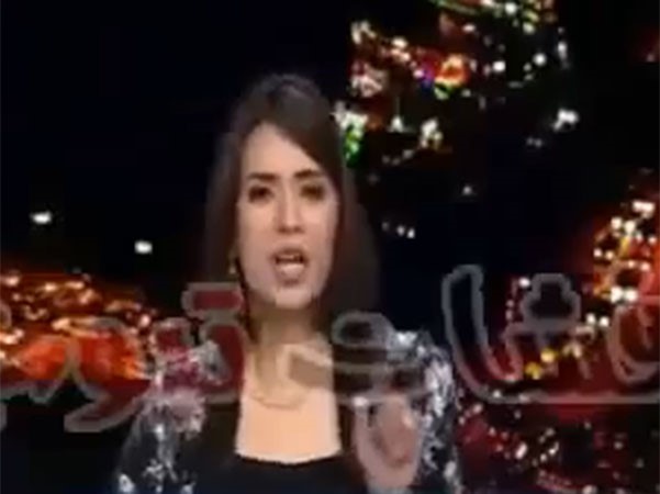 بالفيديو.. حسن يوسف ينفعل على مذيعة الـ CBC ويصفها بـ "قلة الذوق"