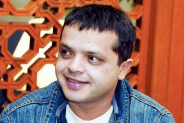 بالصور.. أول ظهور إعلامي لمحمد هنيدي مع عائلته بالكامل