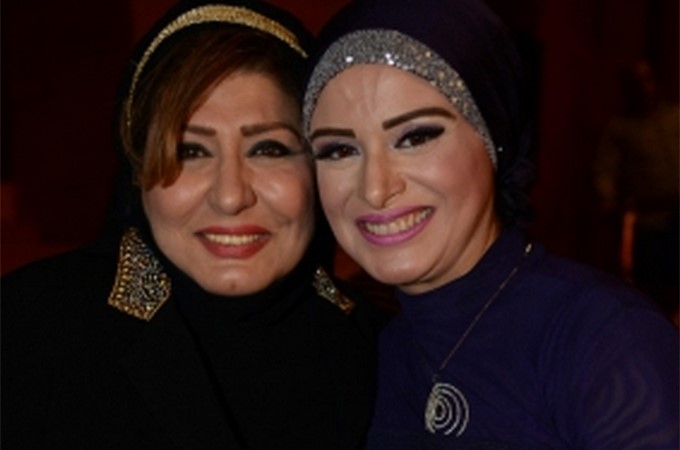  تكريم سهير رمزي كأفضل فنانة محجّبة