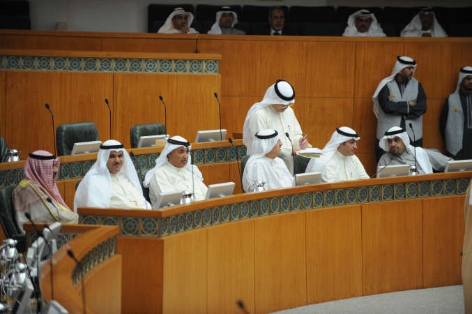 الشيخ صباح الخالد والشيخ سلمان الحمود ودعبدالمحسن المدعج ومعبدالعزيز الابراهيم وعبدالله التميمي وعسكر العنزي وانس الصالح
